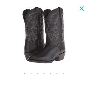 Laredo women’s Maddie black cowboy boots